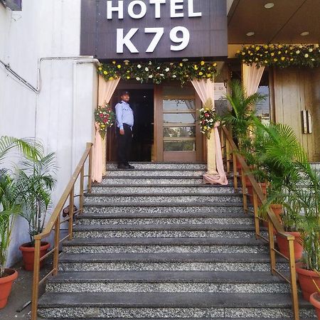 Hotel K79 Jamshedpur Exteriör bild